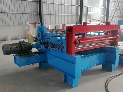 江苏凹凸花纹板压花机