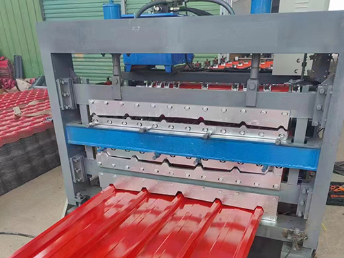 江苏三层彩钢压瓦机 